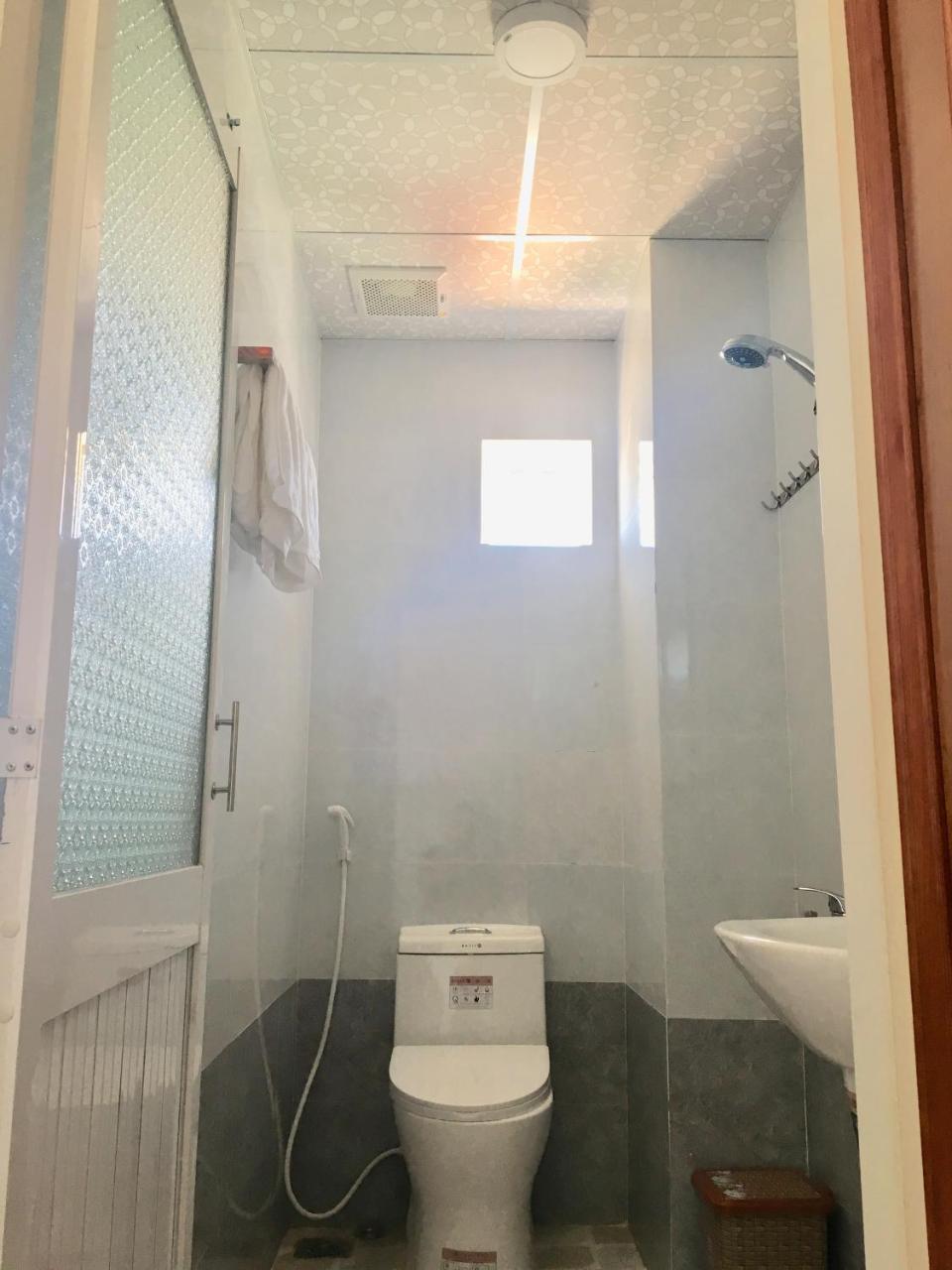 Trieu Hoang Hotel Quy Nhon Eksteriør bilde